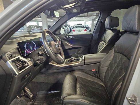 Used 2024 BMW X5 M60i image 31