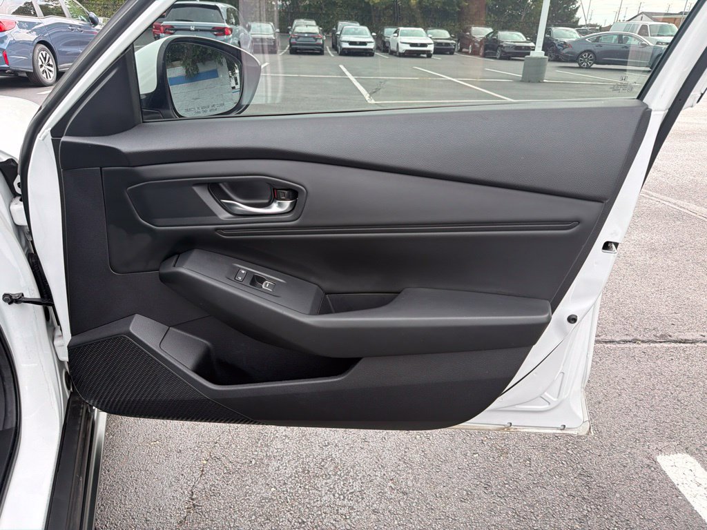 Used 2023 Honda Accord EX image 25