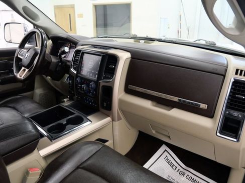 Used 2015 RAM 3500 Laramie Longhorn w/ Convenience Group AWD/4WD image 15
