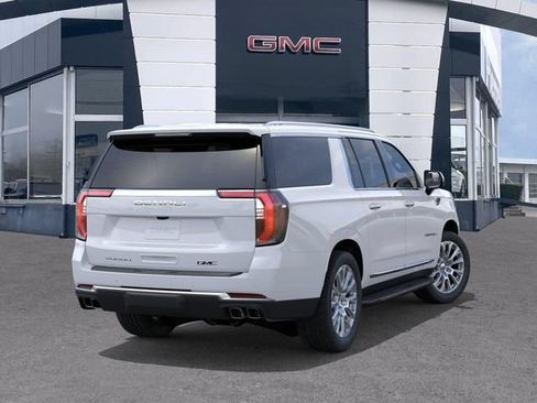 New 2026 GMC Yukon XL Denali w/ Advanced Technology Package AWD/4WD image 4