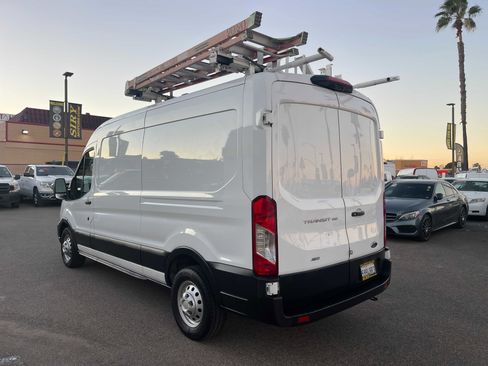 Used 2023 Ford Transit 150 Medium Roof AWD image 5