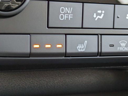 New 2026 Subaru Outback Premium image 28