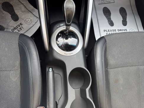 Used 2016 Hyundai Veloster w/ Option Group 02 image 15