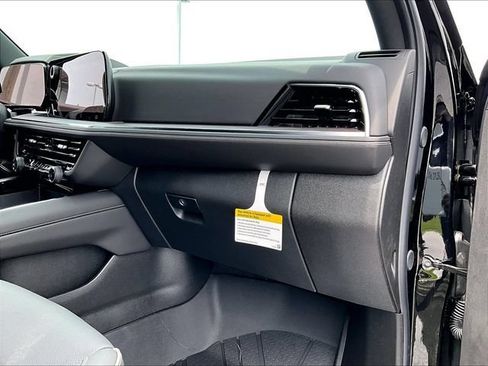 New 2026 Chevrolet Tahoe Premier AWD/4WD image 29