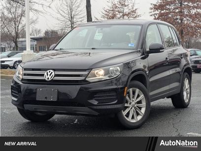 Used 2017 Volkswagen Tiguan Limited w/ Alloy Wheels Package