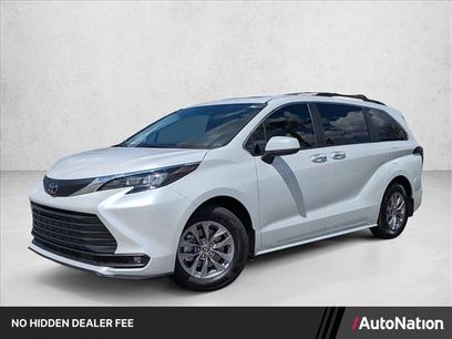 New 2026 Toyota Sienna XLE