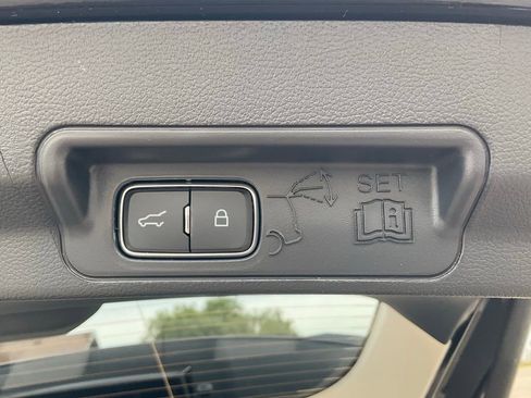 New 2026 Ford Explorer Active w/ Active Comfort Package image 21