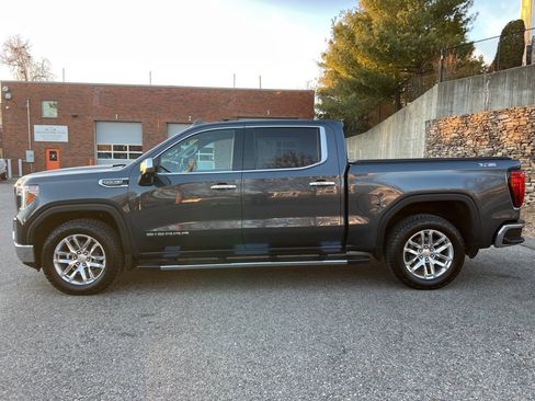 Used 2021 GMC Sierra 1500 SLT w/ SLT Premium Package image 2
