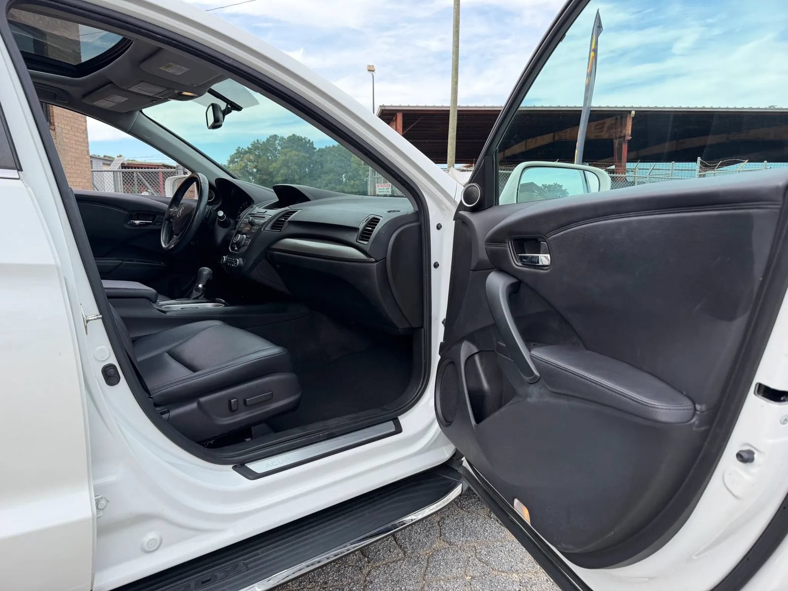Used 2018 Acura RDX AWD image 17