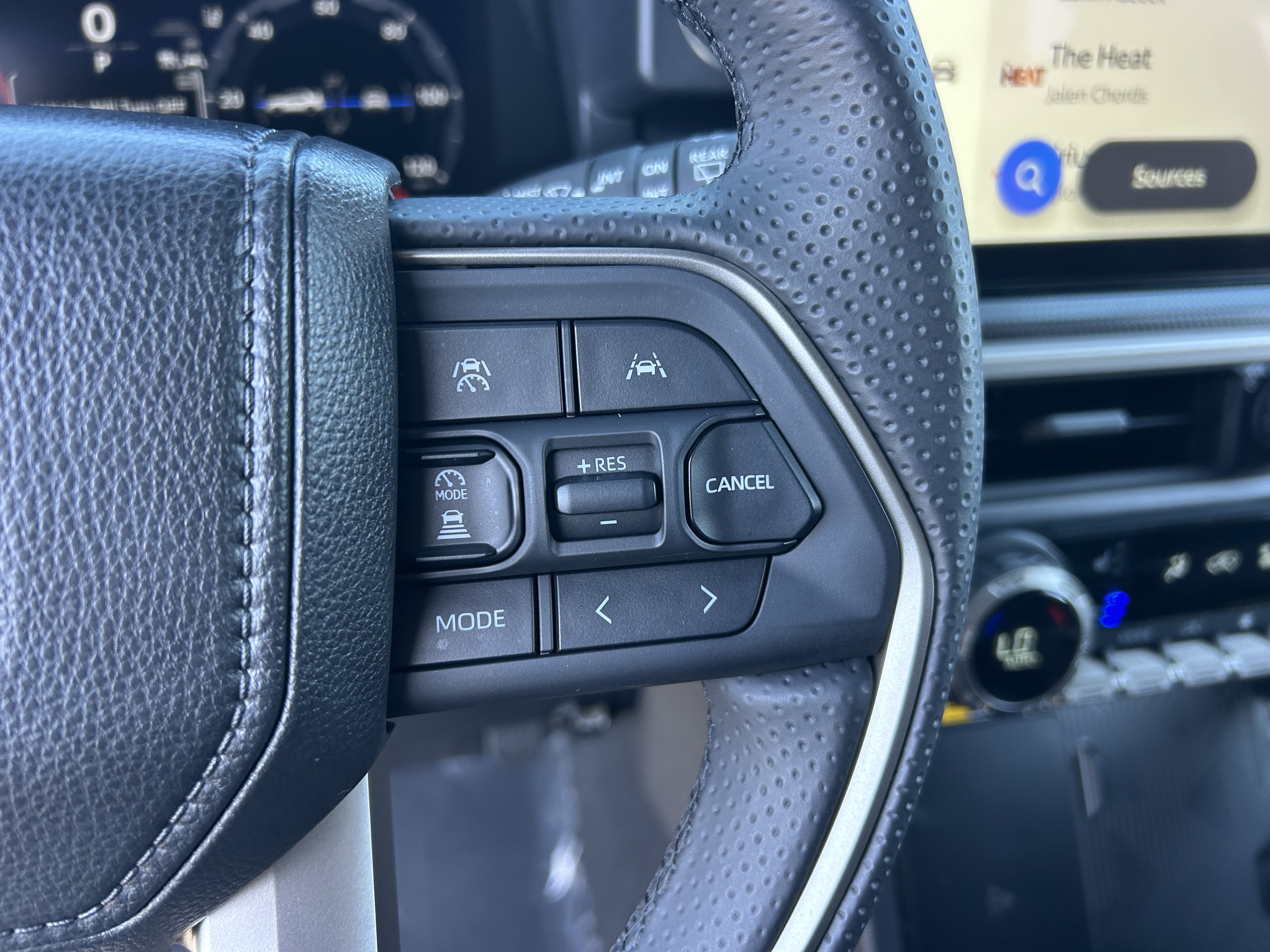 Certified 2026 Toyota 4Runner Limited AWD/4WD image 29