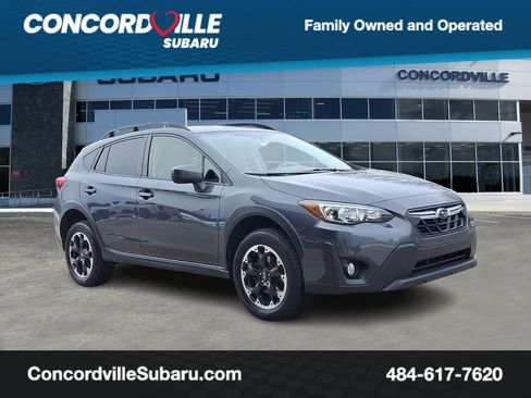 Certified 2023 Subaru Crosstrek 2.0i Premium image 1