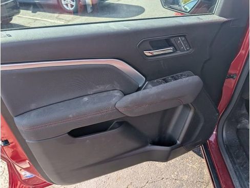 New 2026 Chevrolet Colorado Z71 w/ Z71 Convenience Package 2 image 17