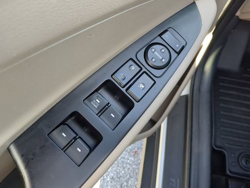 Used 2021 Hyundai Tucson SE image 18