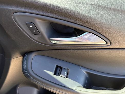 Used 2025 Buick Encore GX Sport Touring w/ Comfort Package FWD image 28