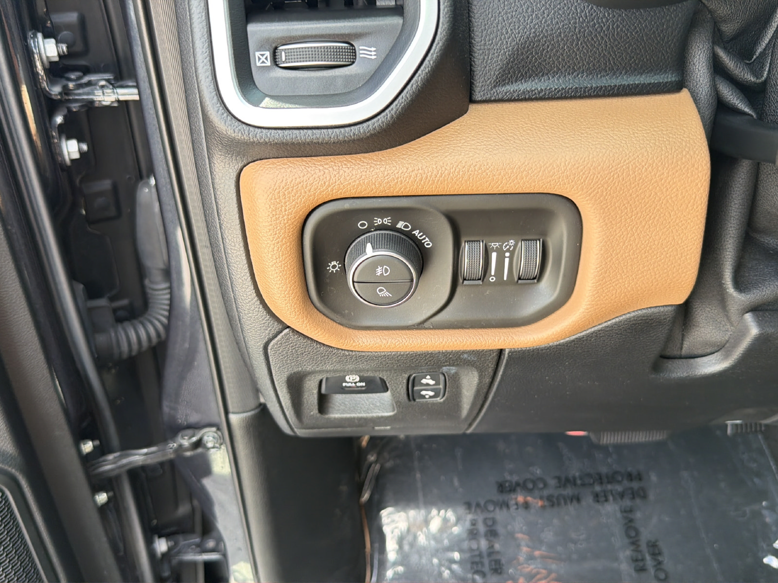 Used 2019 RAM 1500 Big Horn RWD image 19