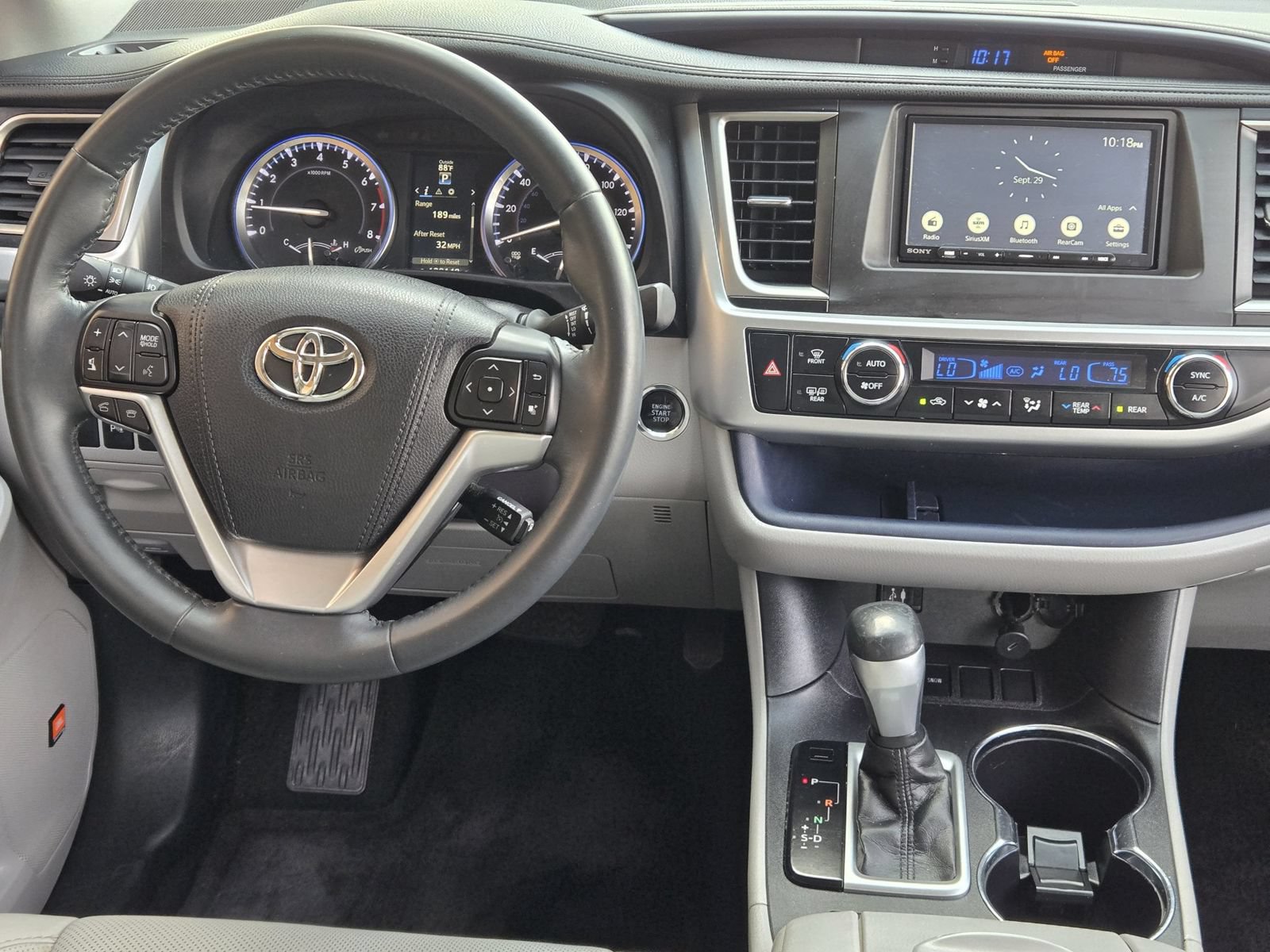 Used 2016 Toyota Highlander Limited FWD image 28