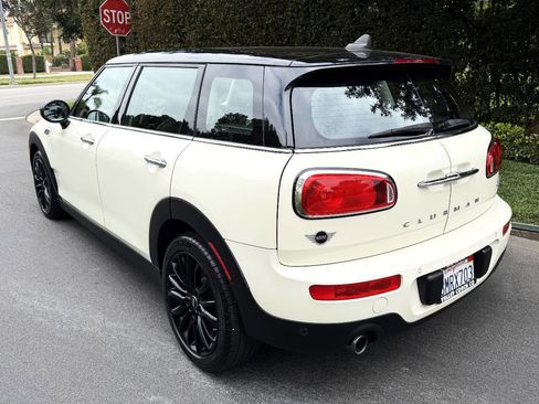 Used 2019 MINI Cooper Clubman FWD image 4