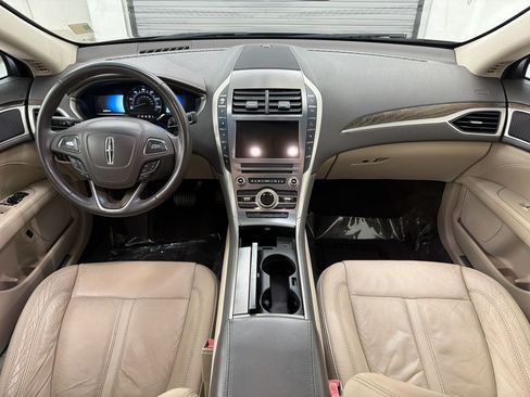 Used 2017 Lincoln MKZ Select w/ Technology Package FWD image 15