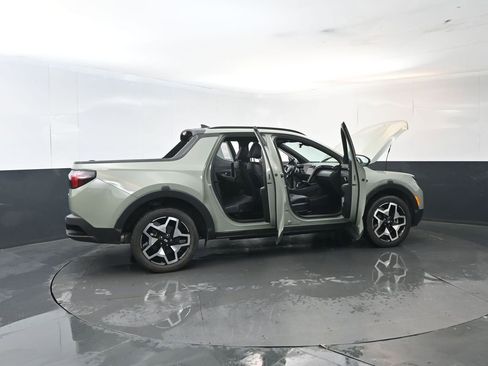 Used 2022 Hyundai Santa Cruz Limited image 19