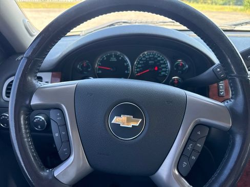 Used 2011 Chevrolet Silverado 1500 LTZ w/ LTZ White Diamond Edition AWD/4WD image 11