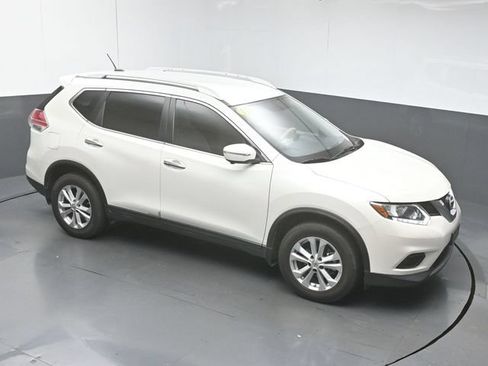 Used 2015 Nissan Rogue SV w/ SV Premium Package FWD image 62
