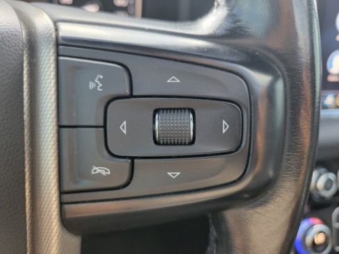 Used 2021 GMC Yukon Denali w/ Denali Premium Package RWD image 19