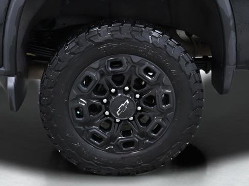 Used 2024 Chevrolet Silverado 2500 High Country w/ High Country Premium Package image 31