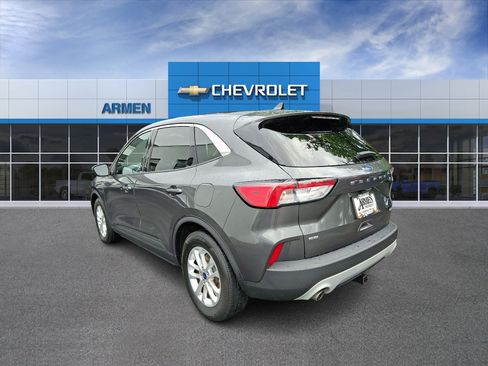 Used 2020 Ford Escape SE FWD image 5