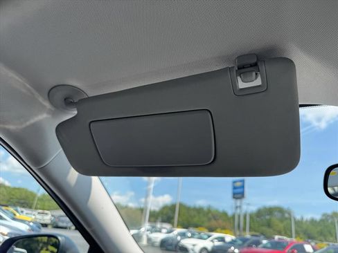 Used 2026 Chevrolet Trax LS FWD image 25