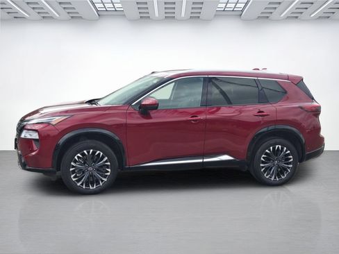 Certified 2026 Nissan Rogue Platinum w/ Tech Package AWD/4WD image 7