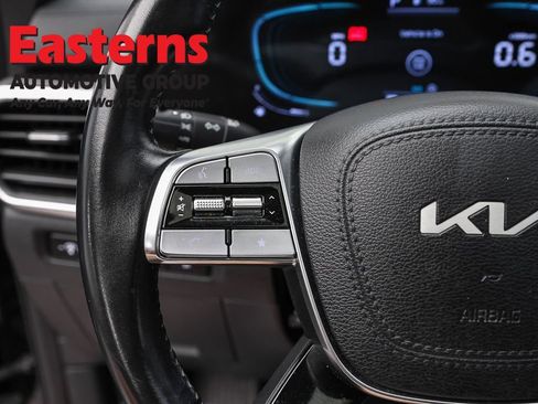 Used 2025 Kia Telluride S FWD image 15