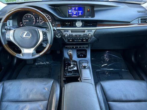Used 2013 Lexus ES 350 image 3