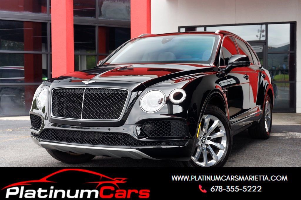 Used 2019 Bentley Bentayga AWD/4WD image 1
