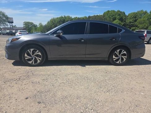 Used 2022 Subaru Legacy Premium AWD/4WD image 4