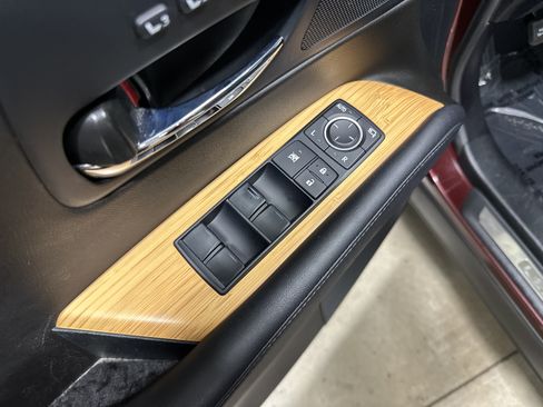 Used 2015 Lexus RX 450h AWD image 21