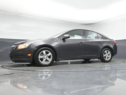 Used 2014 Chevrolet Cruze LT FWD image 13
