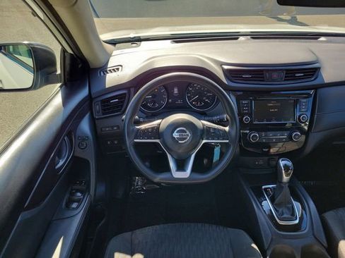 Used 2020 Nissan Rogue S image 24