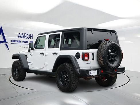 Used 2025 Jeep Wrangler Unlimited Sport S 4xe AWD/4WD image 2