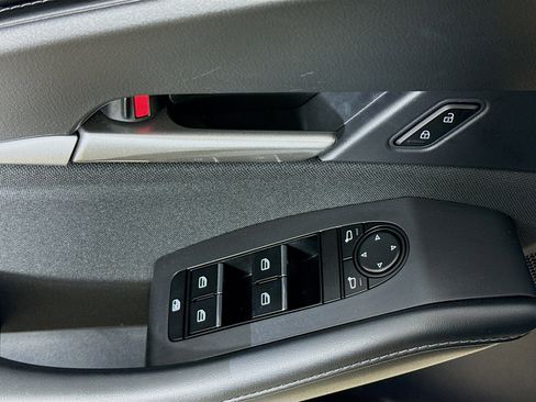 Used 2023 MAZDA CX-30 AWD 2.5 S image 21