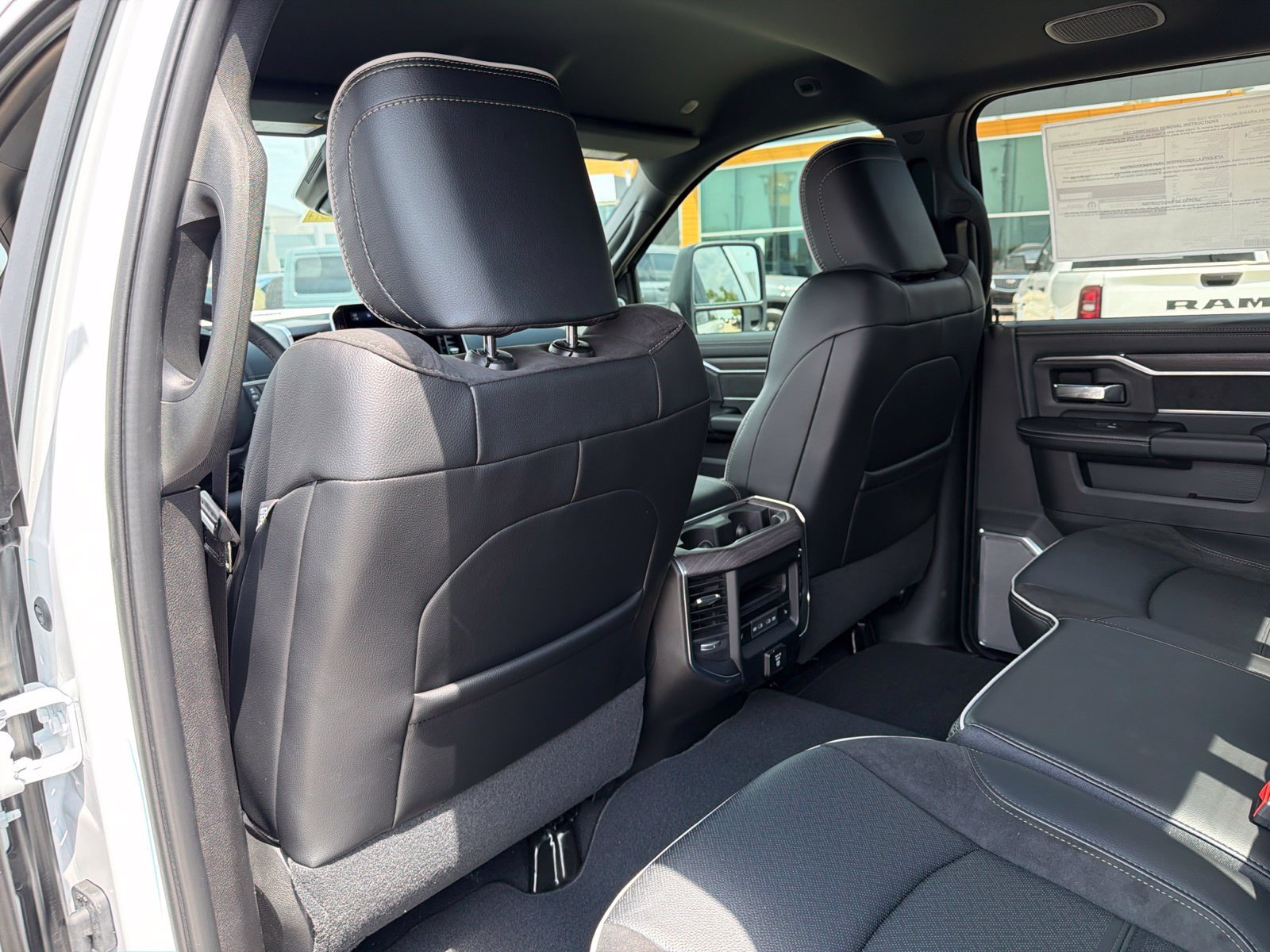 New 2027 RAM 2500 Laramie w/ Night Edition AWD/4WD image 16