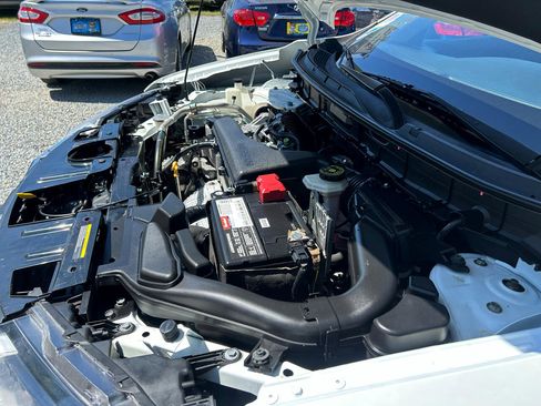 Used 2017 Nissan Rogue S image 25