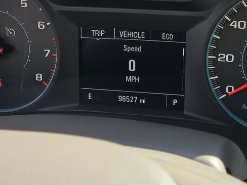 Used 2020 Chevrolet Malibu LT w/ Leather Package image 20