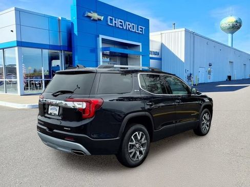 Used 2021 GMC Acadia SLE w/ Driver Convenience Package AWD/4WD image 3