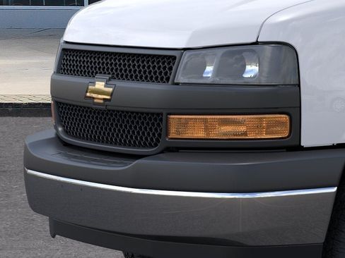 New 2026 Chevrolet Express 3500 w/ Power Convenience Package RWD image 37