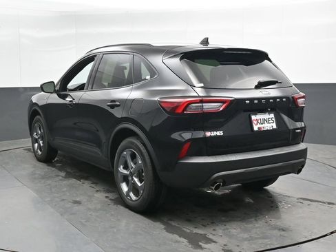 Used 2025 Ford Escape ST-Line AWD/4WD image 10