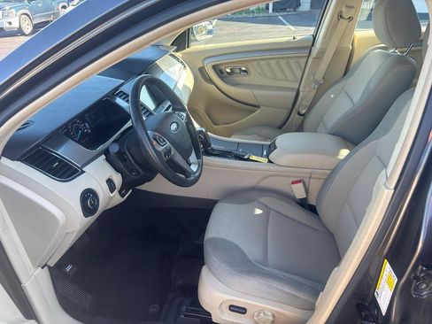Used 2015 Ford Taurus SEL w/ Equipment Group 201A AWD/4WD image 10