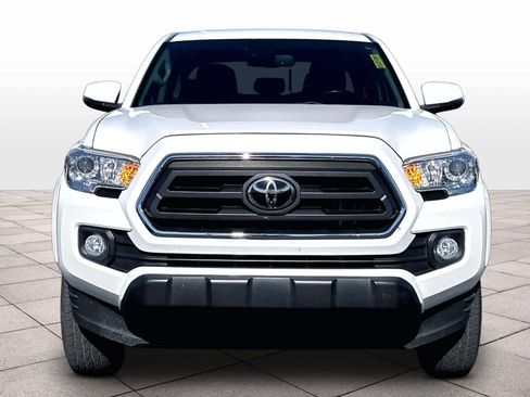 Used 2021 Toyota Tacoma SR5 w/ Technology Package AWD/4WD image 2