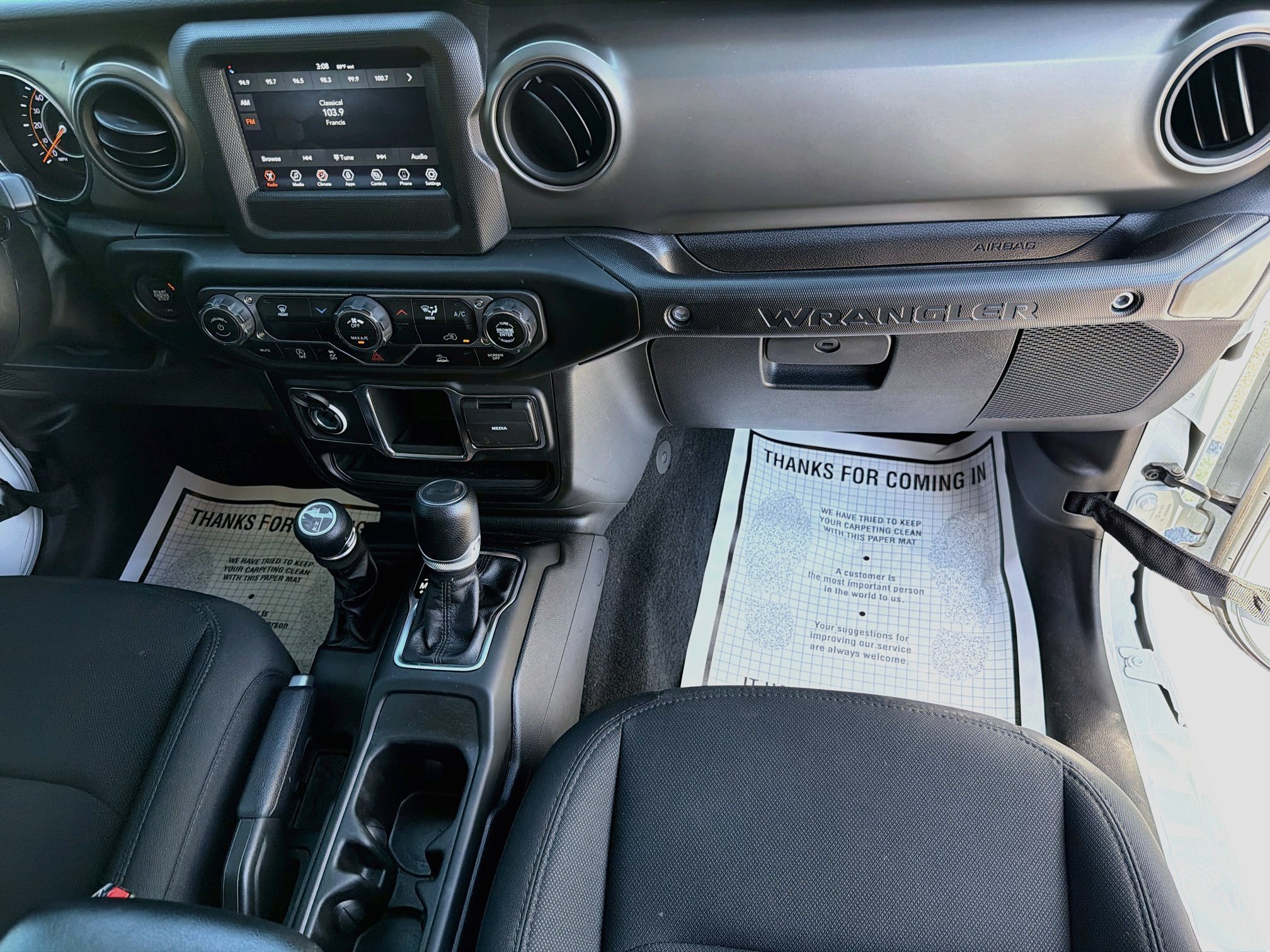 Used 2022 Jeep Wrangler Unlimited Sport AWD/4WD image 16
