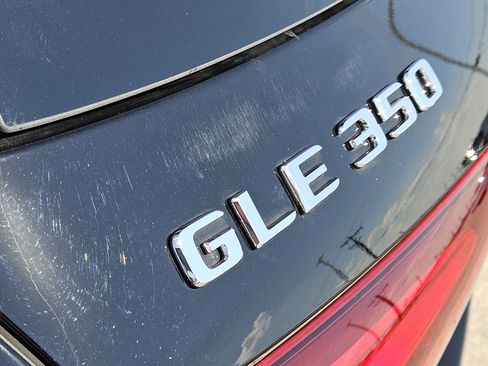 Used 2025 Mercedes-Benz GLE 350 4MATIC image 12
