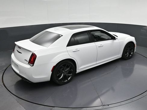 Used 2023 Chrysler 300 S w/ Comfort Group RWD image 20